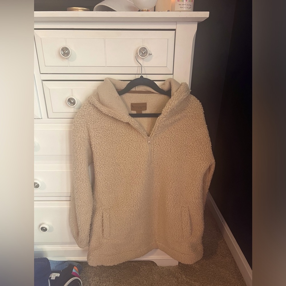 Ugg Sherpa pullover!  Size small